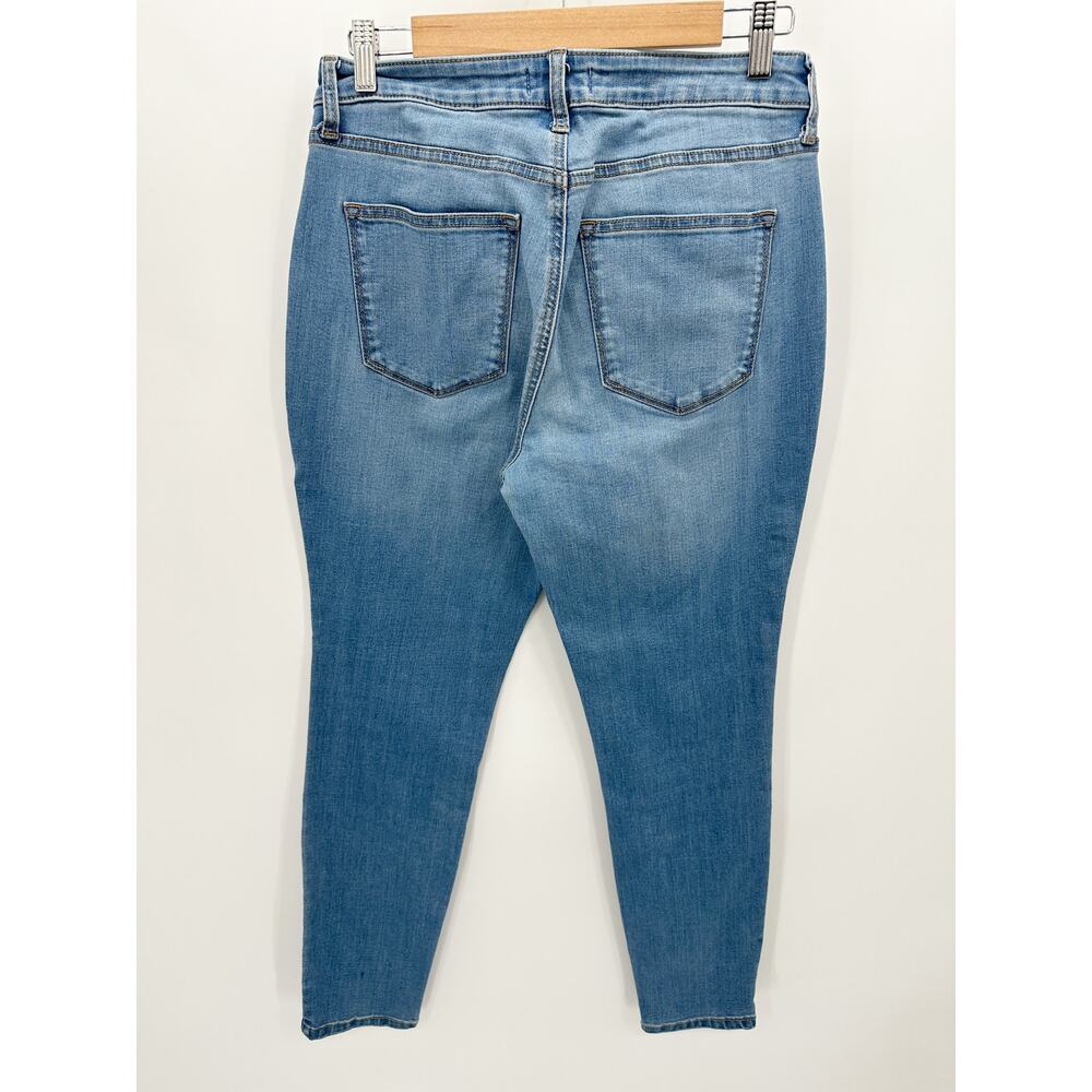 Sonoma‎ Jeans Women 8 Blue Medium Wash Denim Curvy Skinny Cotton Blend - Picture 2 of 9